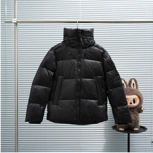 CANADA GOOSE PUFFER BLACK BADGE